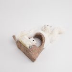 Decoratiune Craciun, Veverite cu blanita, Alb, 27cm - imagine 2