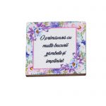 Set de 4 bucati, martisor cu print UV, brosa cu snur/magnet,  diverse modele