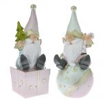 Decoratiune Craciun, Set 2 Gnomi pe cadouri, cu led, Multicolor, 25cm
