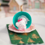 Decoratiune Craciun, Ceasca decorativa, roz cu auriu, 11 cm - imagine 2