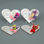 Set 4 magneti inimioara, cu flori uscate, 7 cm