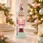 Decoratiune Craciun din rasina, Spargatorul de nuci cu gogosi pe cap, 22cm - imagine 2