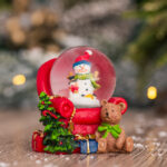 Decoratiune Craciun, Glob din sticla pe suport fotoliu, 7*6 cm - imagine 2