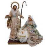 Decoratiune Craciun, Sceneta Sfanta Familie pe suport de lemn, verde 45 cm