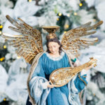 Decoratiune Craciun, Inger pe stativ, albastru, 55 cm - imagine 4