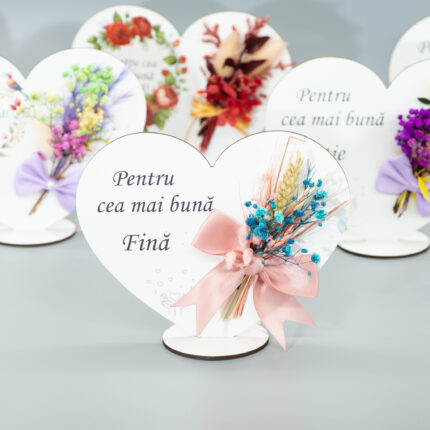 Martisor, Inima pe suport, fina, 13 cm