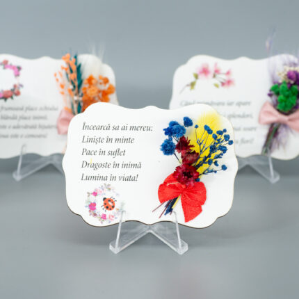 Martisor lemn cu magnet, Print UV si flori uscate