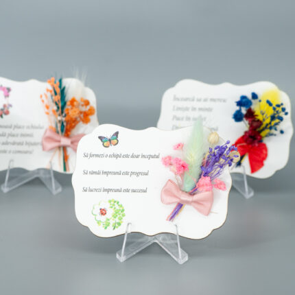 Martisor lemn cu magnet, Print UV si flori uscate